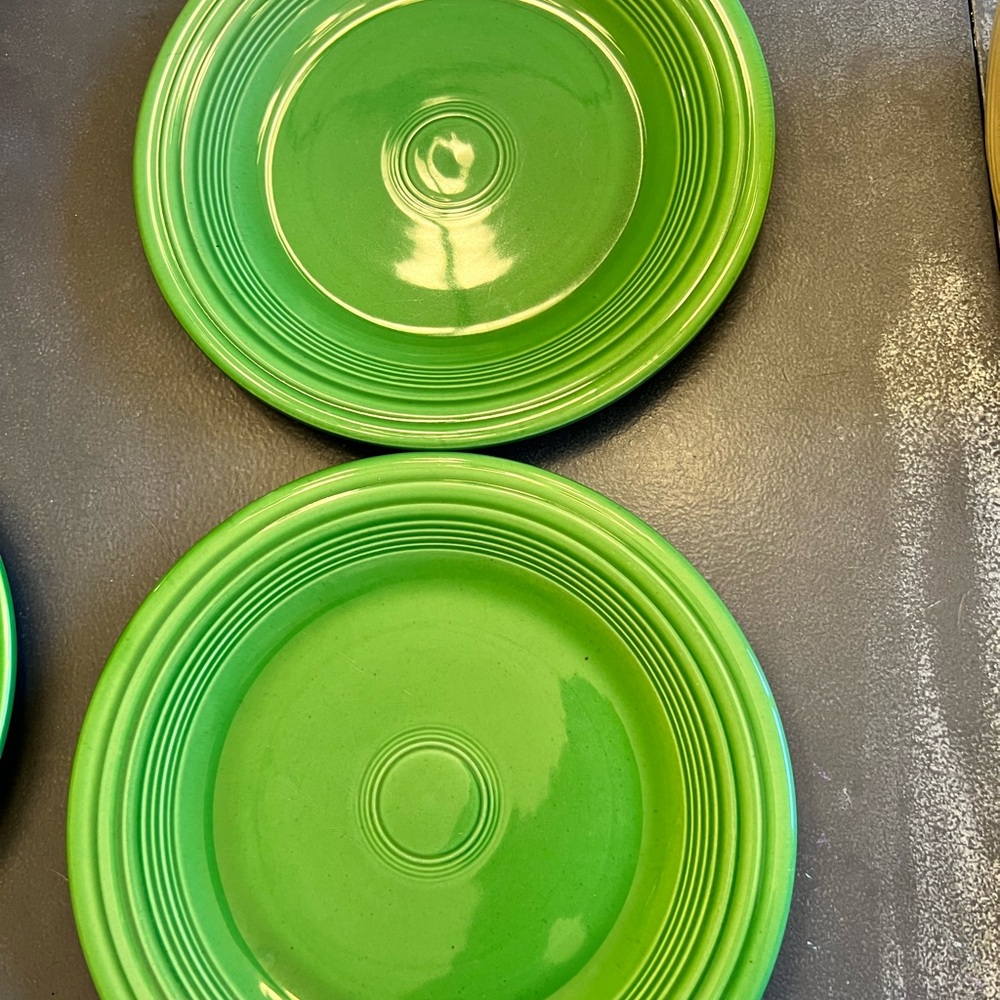 Rare Medium Green Ceramic Fiesta Dinnerware Plates with Distinctive Design